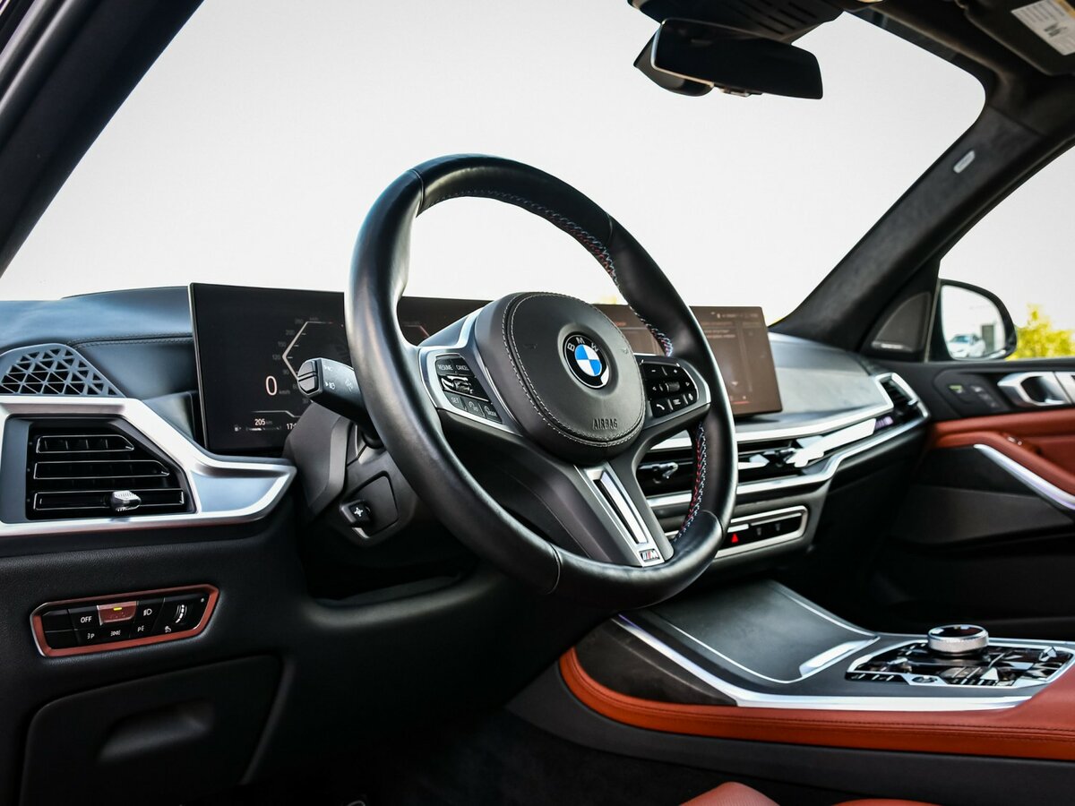 BMW X7 M60i I (G07) Рестайлинг, 2022 Фото №10