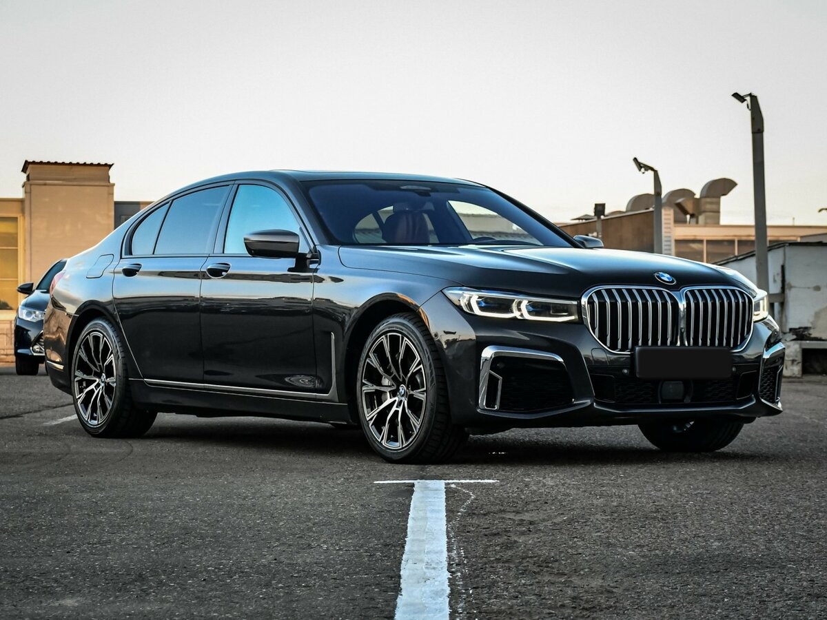 BMW 7 серии 750d xDrive VI (G11/G12) Рестайлинг, 2019 - 103 000 км. | Фото №3
