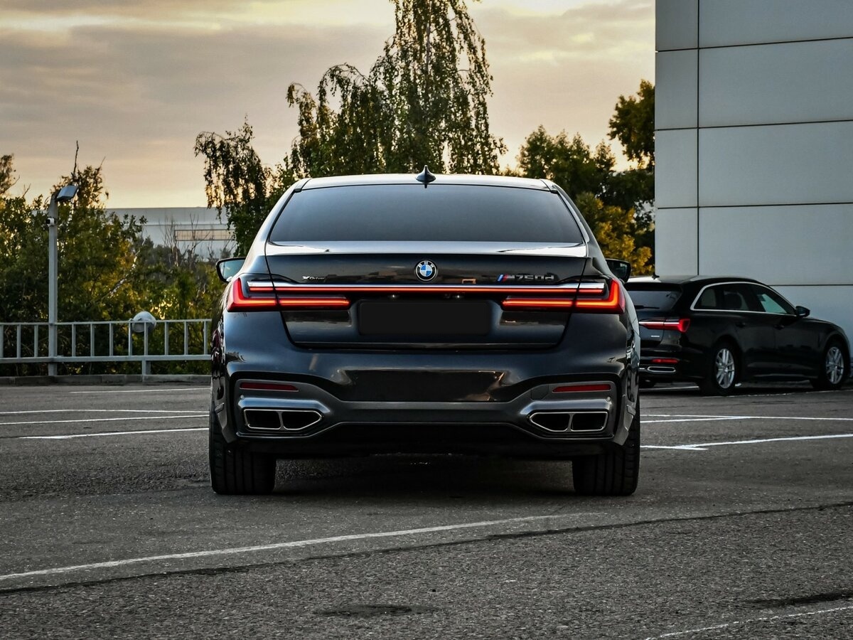 BMW 7 серии 750d xDrive VI (G11/G12) Рестайлинг, 2019 - 103 000 км. | Фото №6