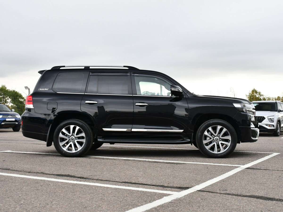 Toyota Land Cruiser 200 Series Рестайлинг 2, 2017 - 56 260 км. | Фото №4