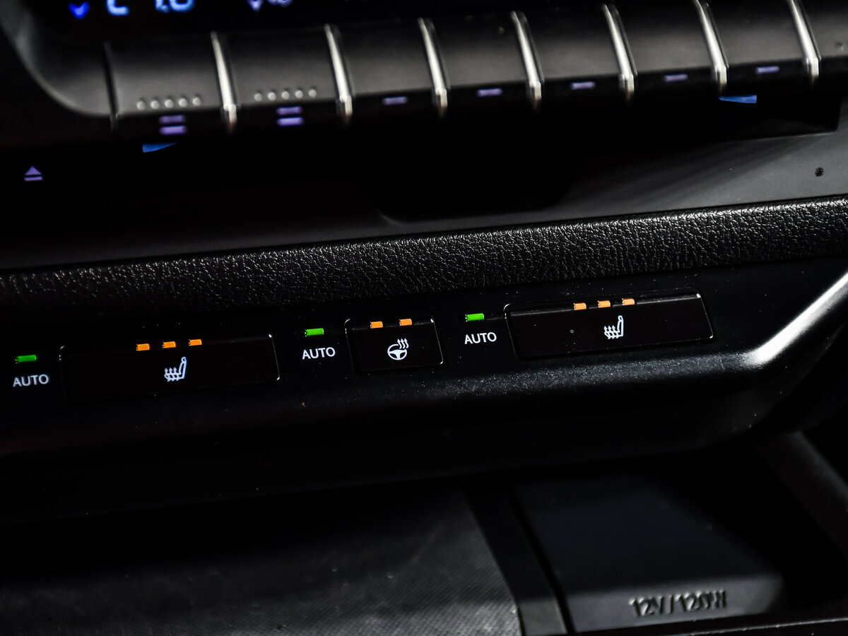 Lexus UX 200 I, 2021 Фото №16