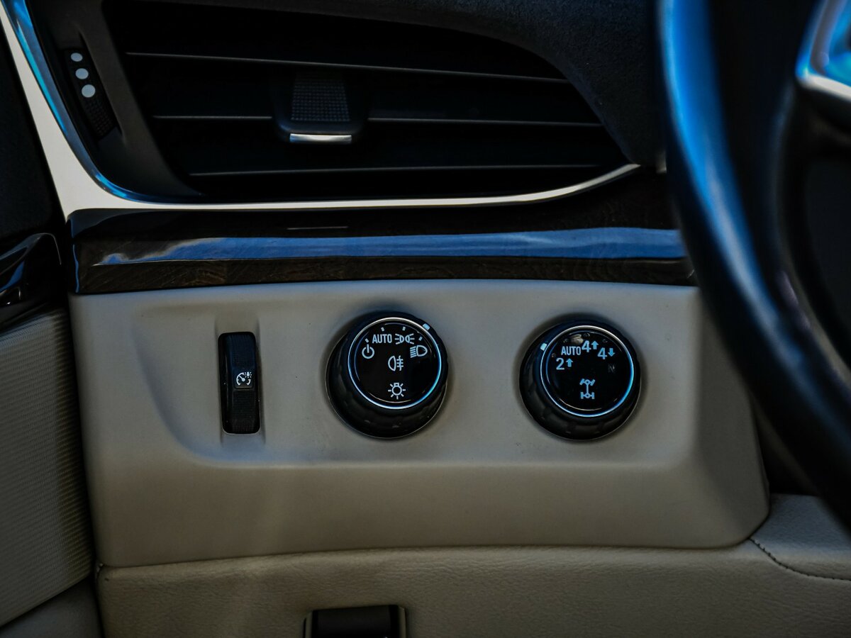 Cadillac Escalade IV, 2018 Фото №18