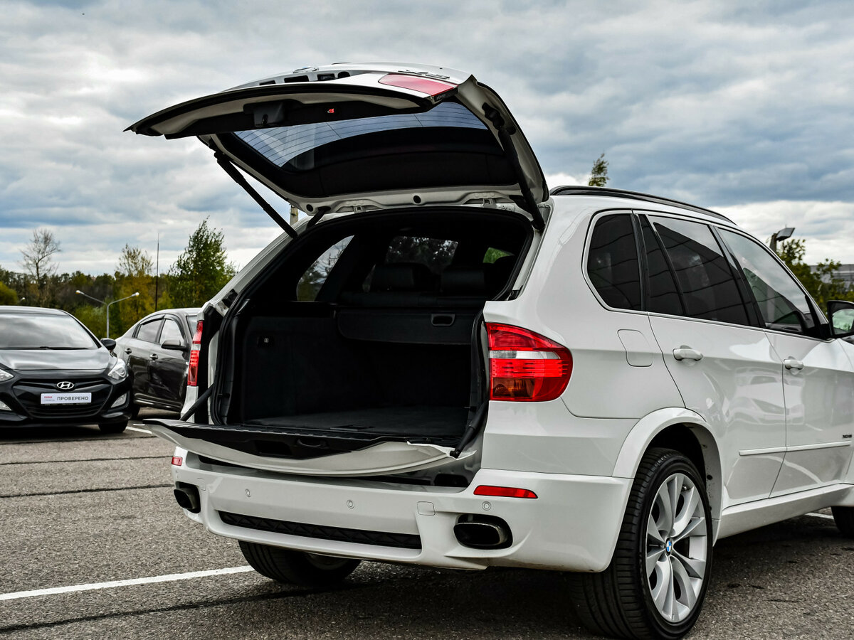 BMW X5 4.8i II (E70), 2009 Фото №14