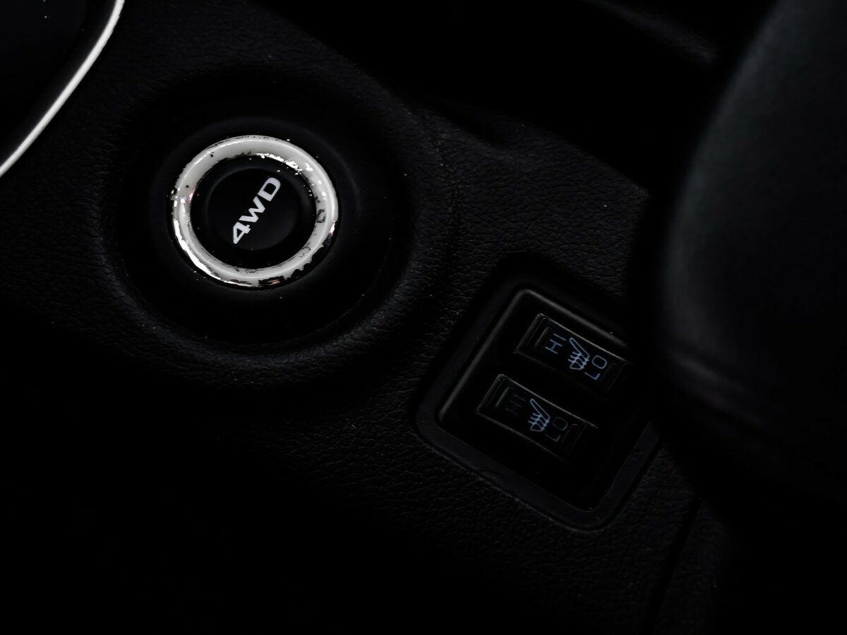 Mitsubishi Outlander III Рестайлинг, 2014 Фото №11