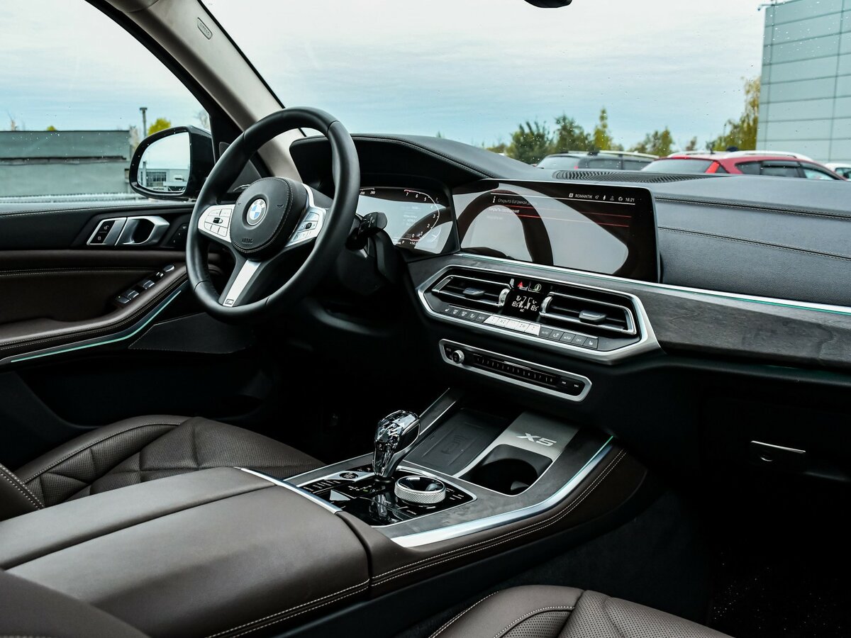 BMW X5 Long 30Li IV (G05/G18), 2023 Фото №11