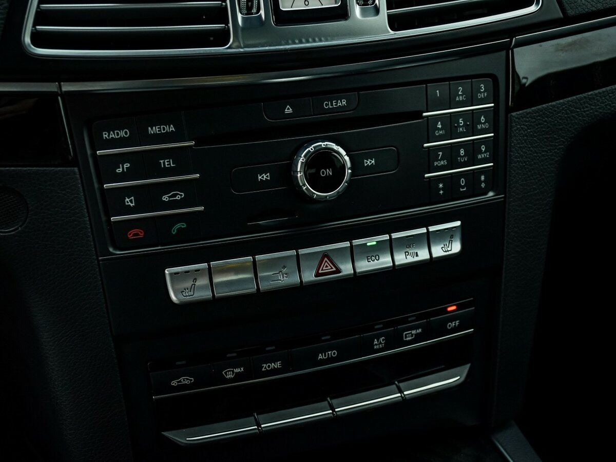 Mercedes-Benz E-Класс 200 IV (W212, S212, C207) Рестайлинг, 2015 Фото №16