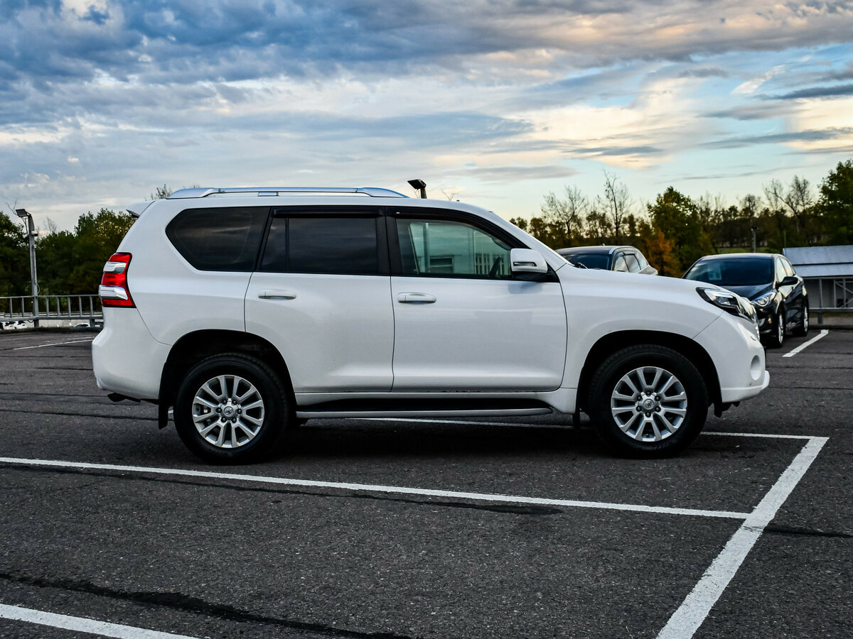 Toyota Land Cruiser Prado 150 Series Рестайлинг 1, 2014 - 251 775 км. | Фото №4