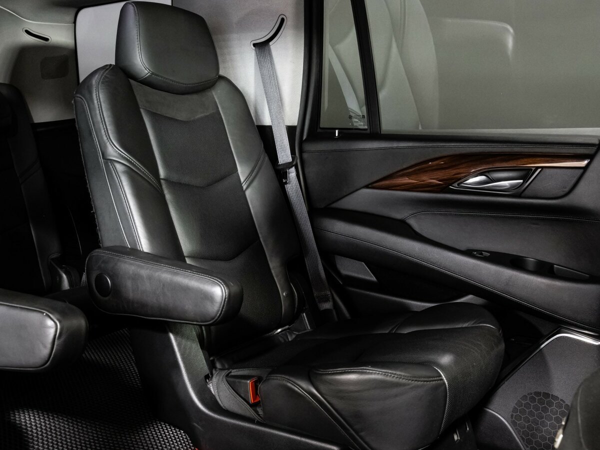 Cadillac Escalade IV, 2015 Фото №20