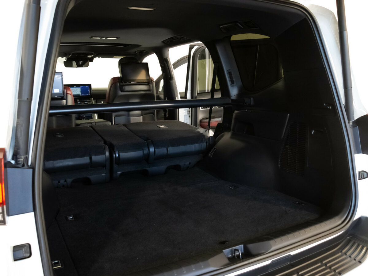 Toyota Land Cruiser 300 Series, 2022 Фото №33