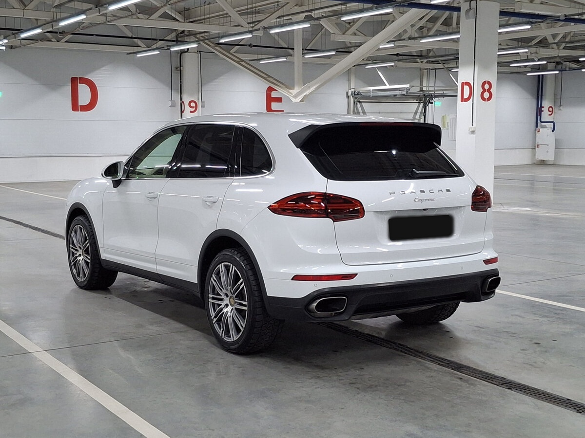 Porsche Cayenne II Рестайлинг (958), 2015 - 164 641 км. | Фото №7