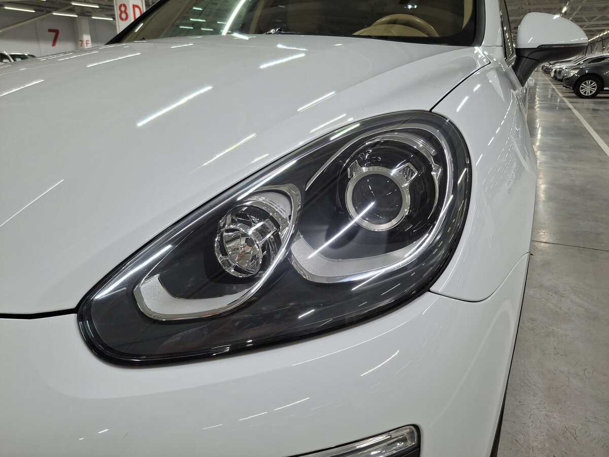 Porsche Cayenne II Рестайлинг (958), 2015 Фото №17