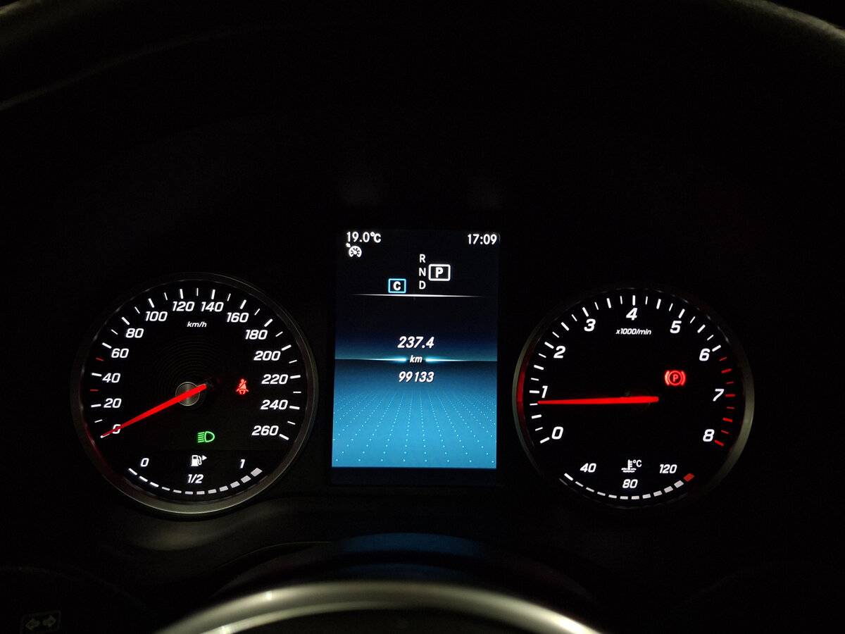 Mercedes-Benz GLC 200 I (X253) Рестайлинг, 2021 Фото №13