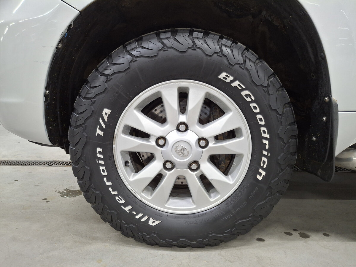 Toyota Land Cruiser 200 Series, 2008 Фото №18