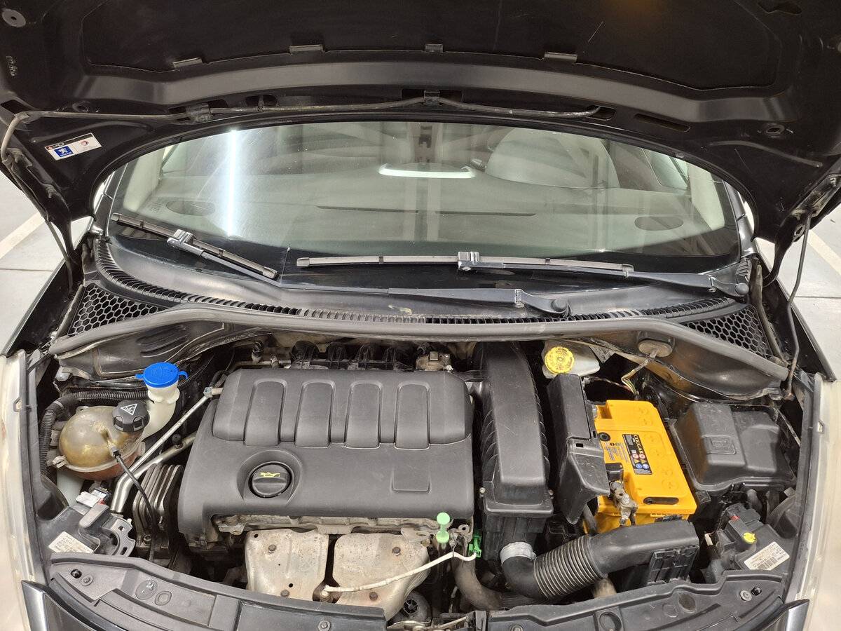 Peugeot 207 I Рестайлинг, 2010 Фото №9