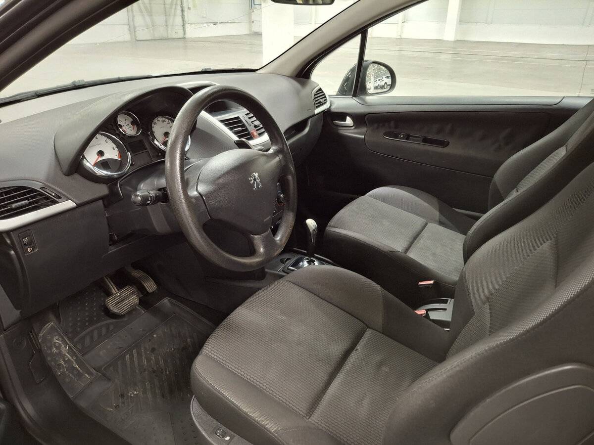 Peugeot 207 I Рестайлинг, 2010 Фото №16