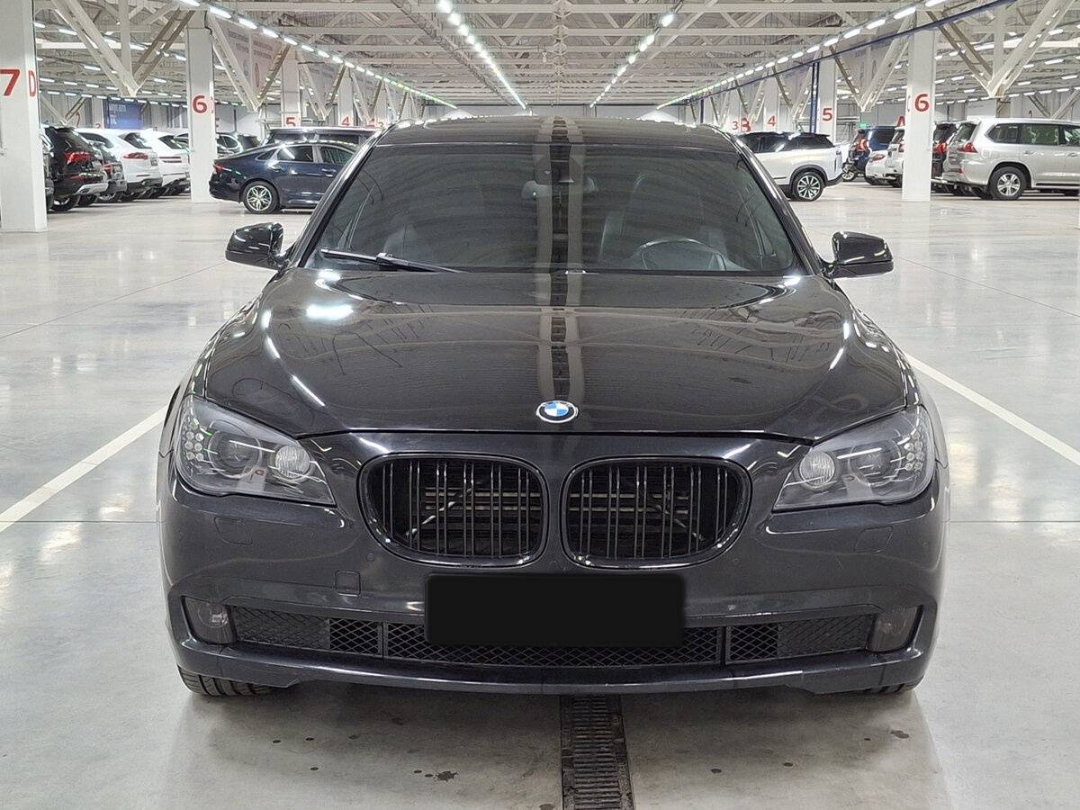 BMW 7 серии Long 750Li xDrive V (F01/F02/F04), 2012 - 294 616 км. | Фото №2