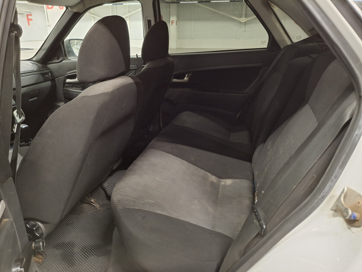 Lada (ВАЗ) Priora I Рестайлинг, 2016 Фото №12