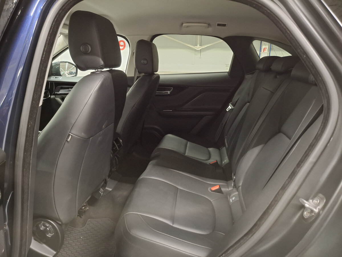 Jaguar F-Pace I, 2016 Фото №11