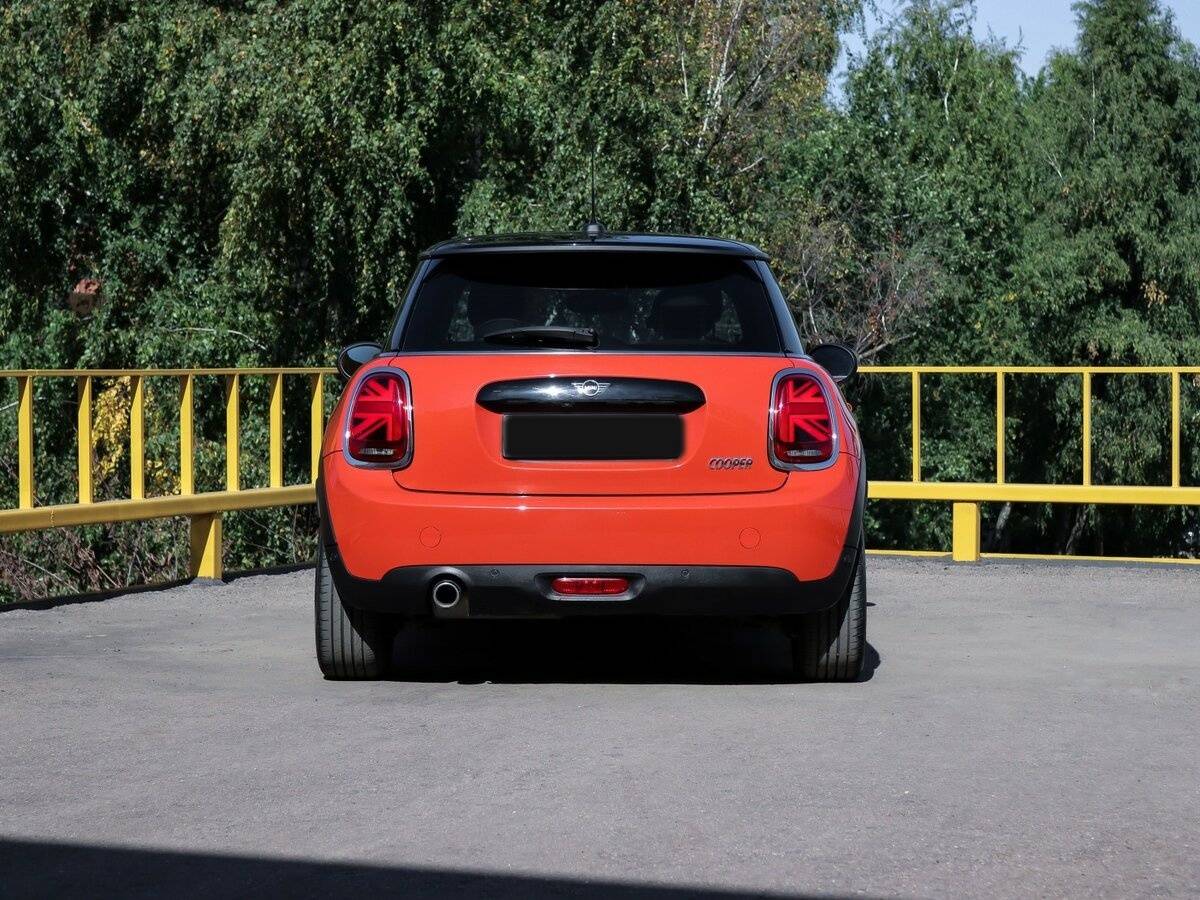 Mini Hatch Cooper III (F55/F56) Рестайлинг, 2021 - 62 544 км. | Фото №5