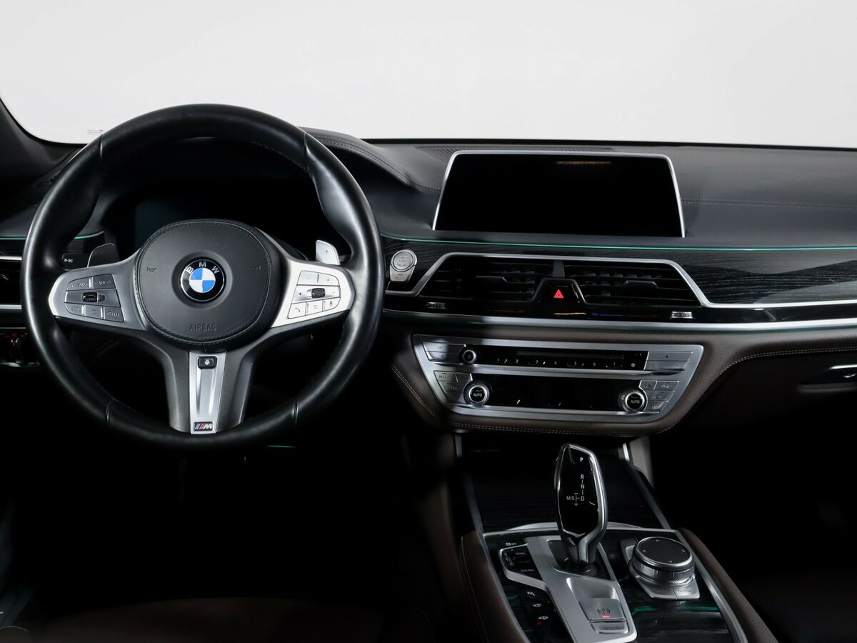 BMW 7 серии 730i VI (G11/G12) Рестайлинг, 2021 Фото №12