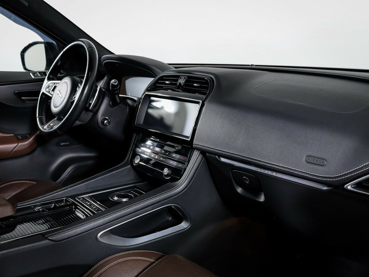 Jaguar F-Pace I, 2016 Фото №9