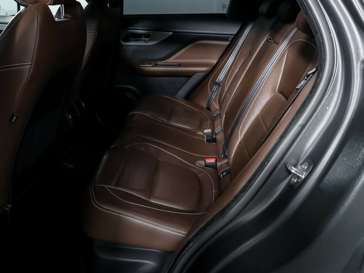 Jaguar F-Pace I, 2016 Фото №10