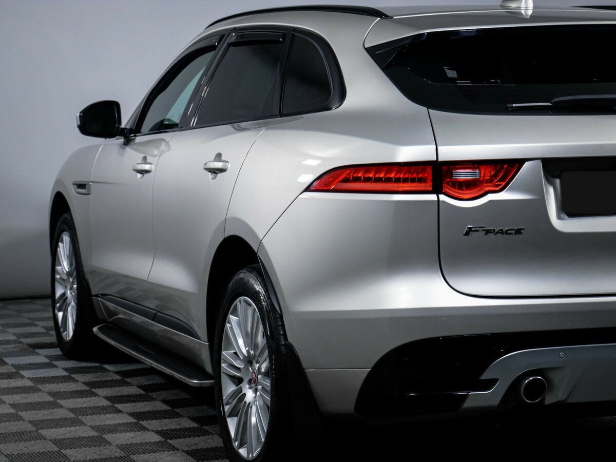 Jaguar F-Pace I, 2016 Фото №18