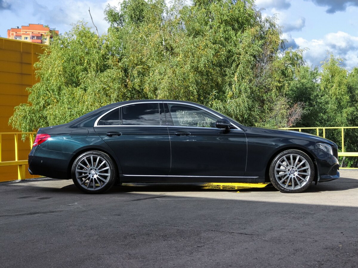 Mercedes-Benz E-Класс 300 V (W213, S213, C238), 2017 Фото №3