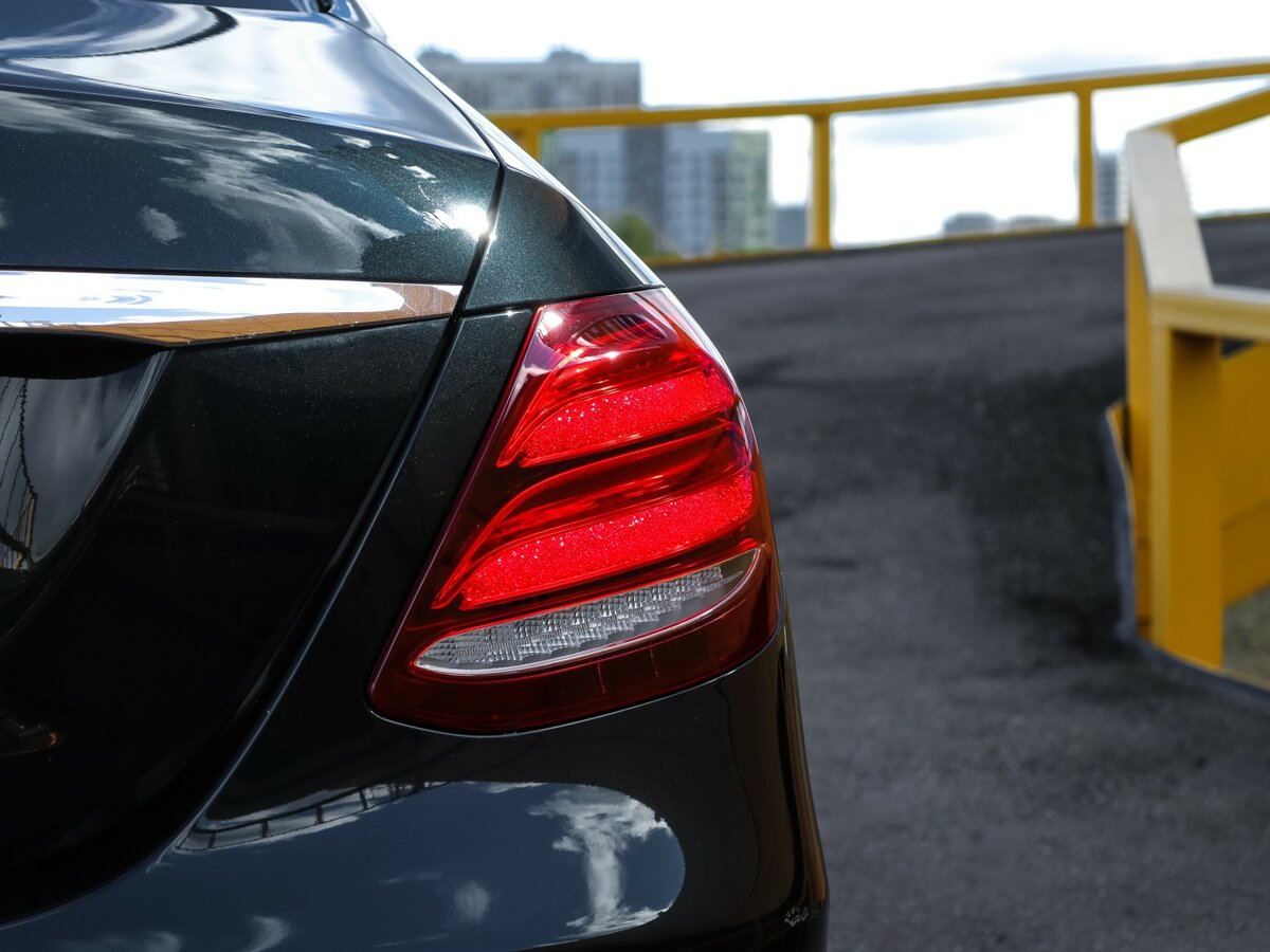 Mercedes-Benz E-Класс 300 V (W213, S213, C238), 2017 Фото №19