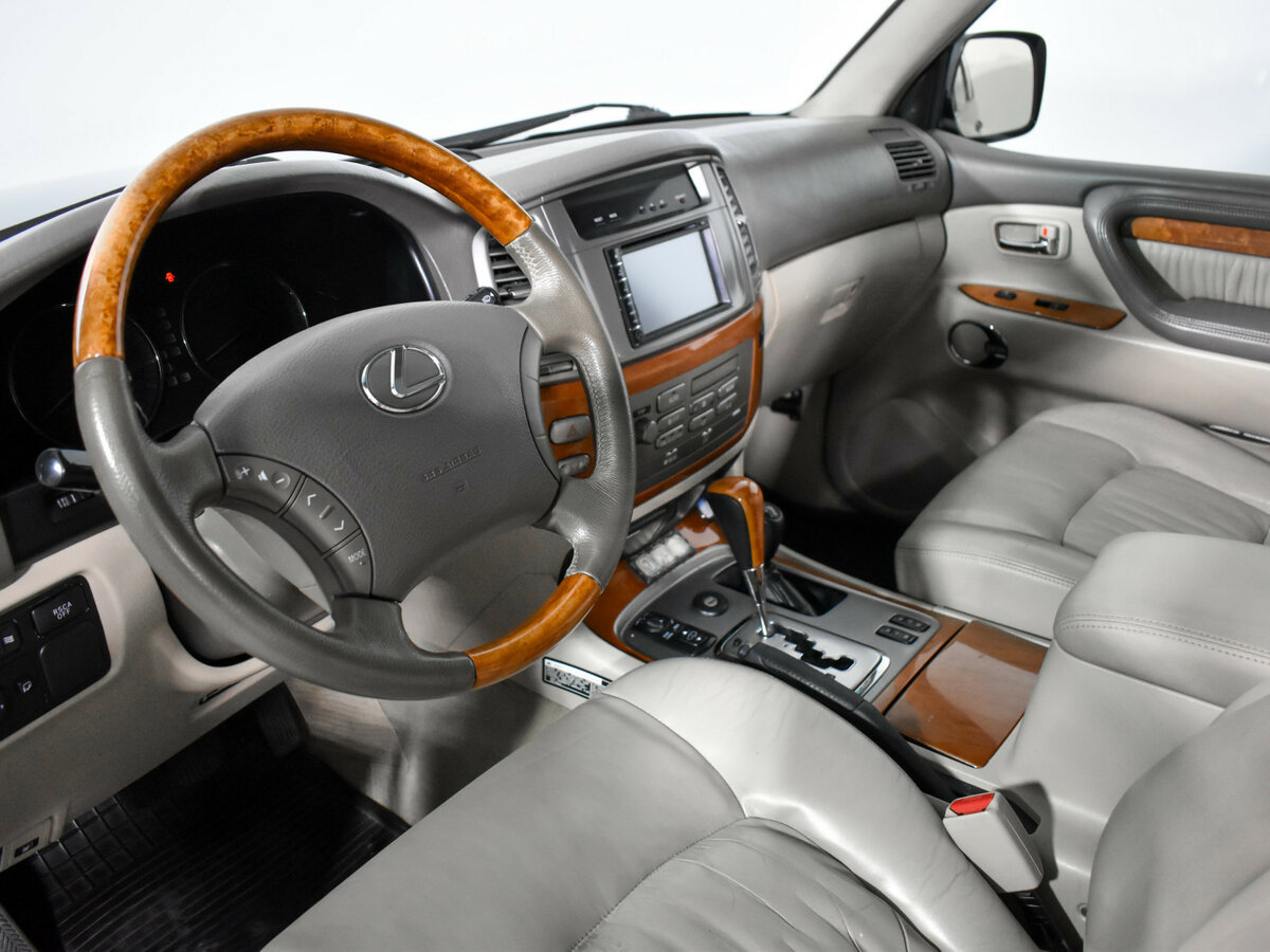 Lexus LX 470 II Рестайлинг, 2007 Фото №7