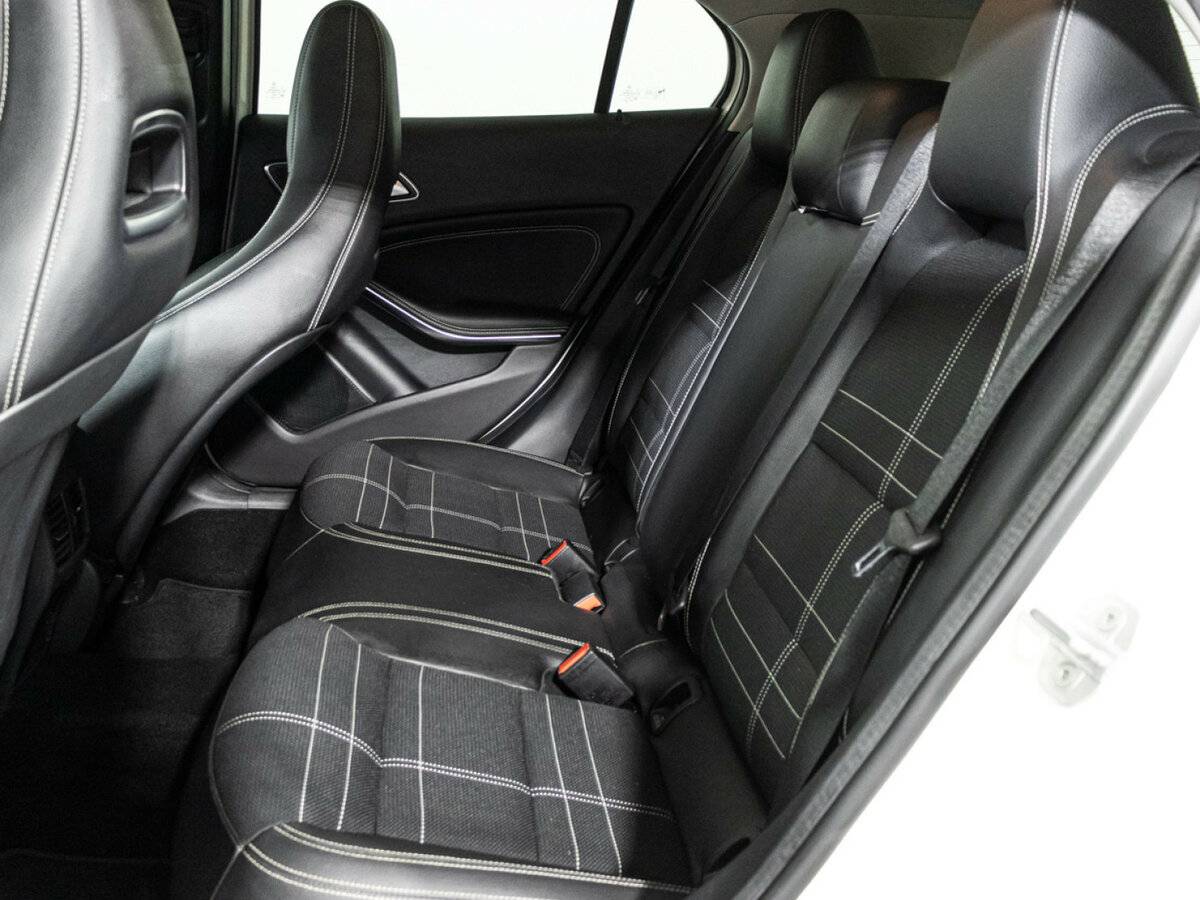 Mercedes-Benz GLA 200 I (X156), 2014 Фото №10