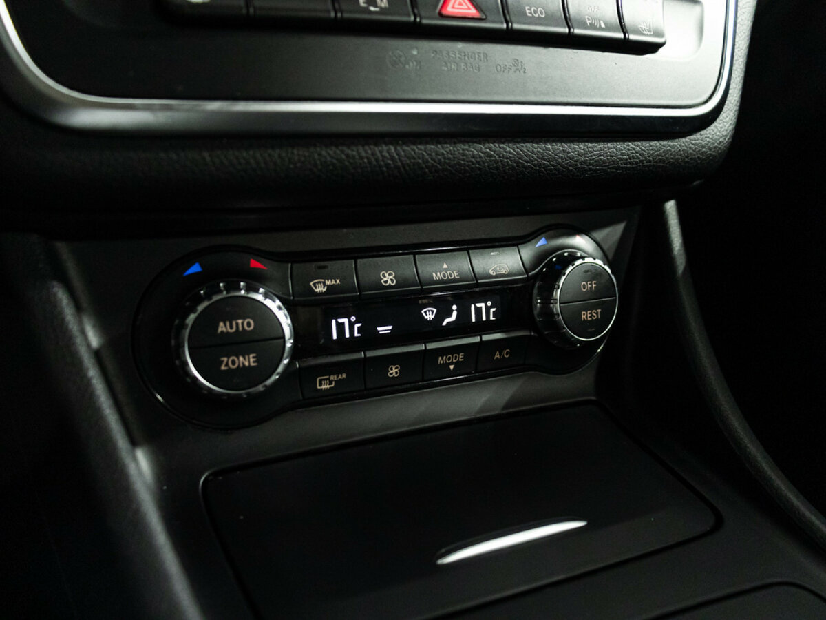 Mercedes-Benz GLA 200 I (X156), 2014 Фото №15