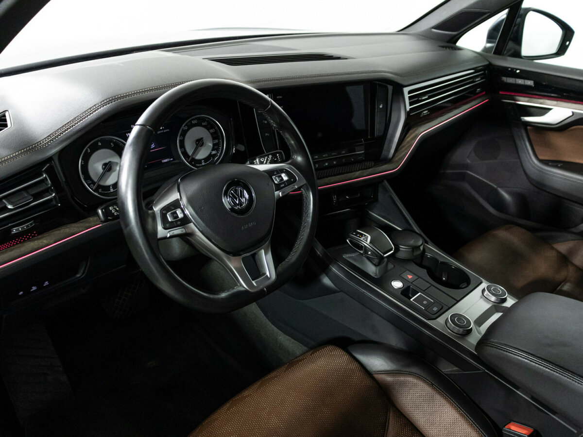 Volkswagen Touareg III, 2019 Фото №11