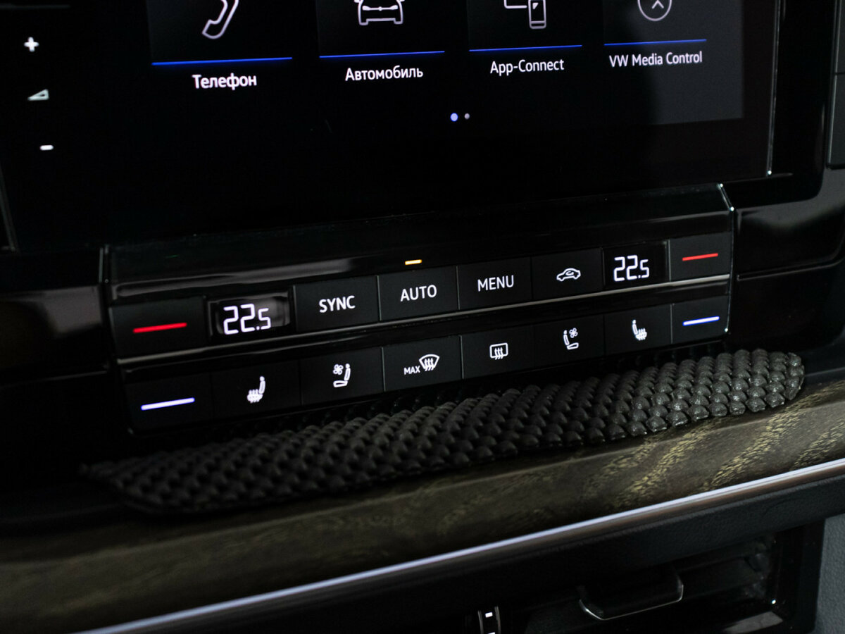 Volkswagen Touareg III, 2019 Фото №24