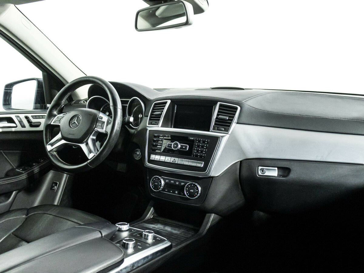 Mercedes-Benz GL-Класс 350 II (X166), 2015 - 133 826 км. | Фото №7