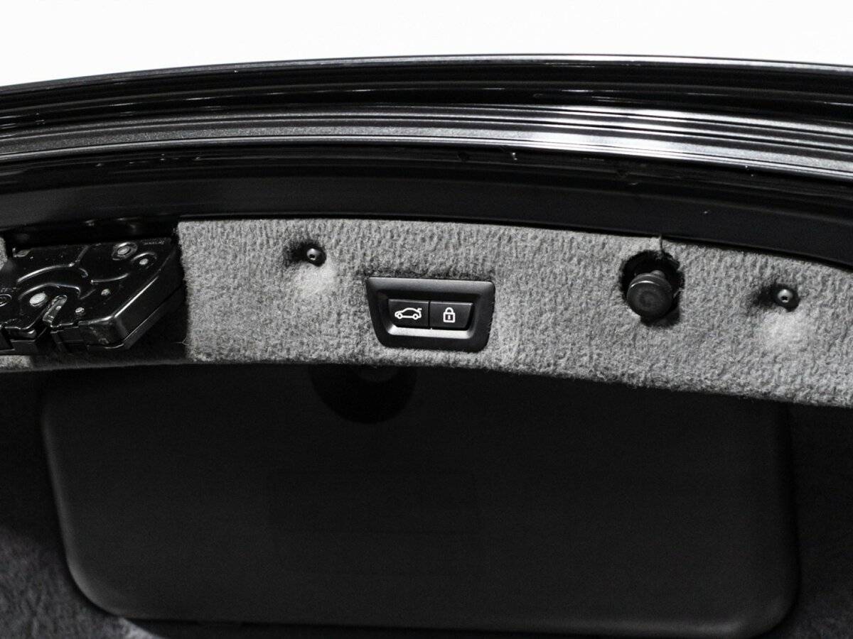 BMW 7 серии 740d xDrive V (F01/F02/F04) Рестайлинг, 2013 Фото №26