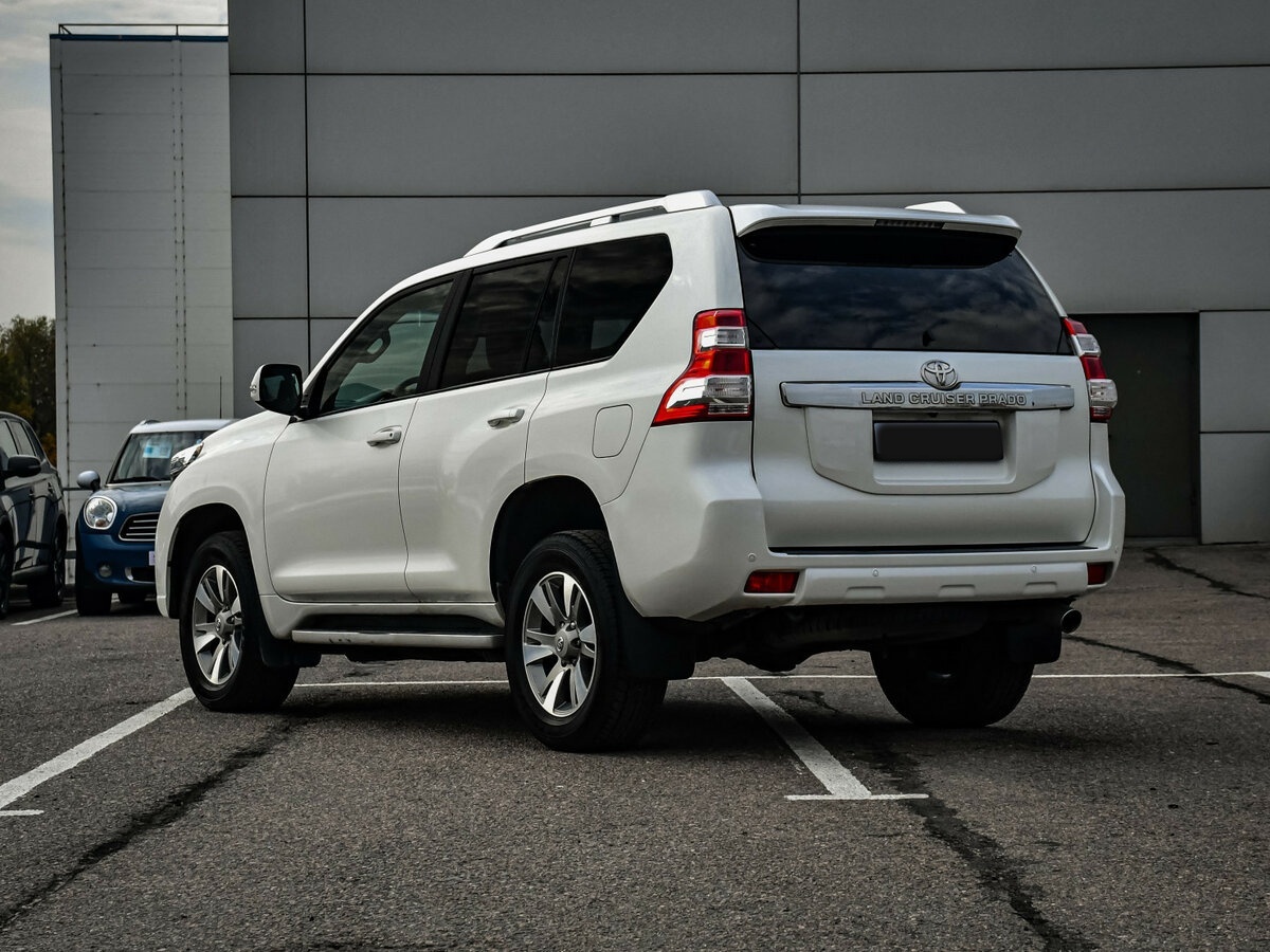 Toyota Land Cruiser Prado 150 Series Рестайлинг 1, 2015 Фото №7