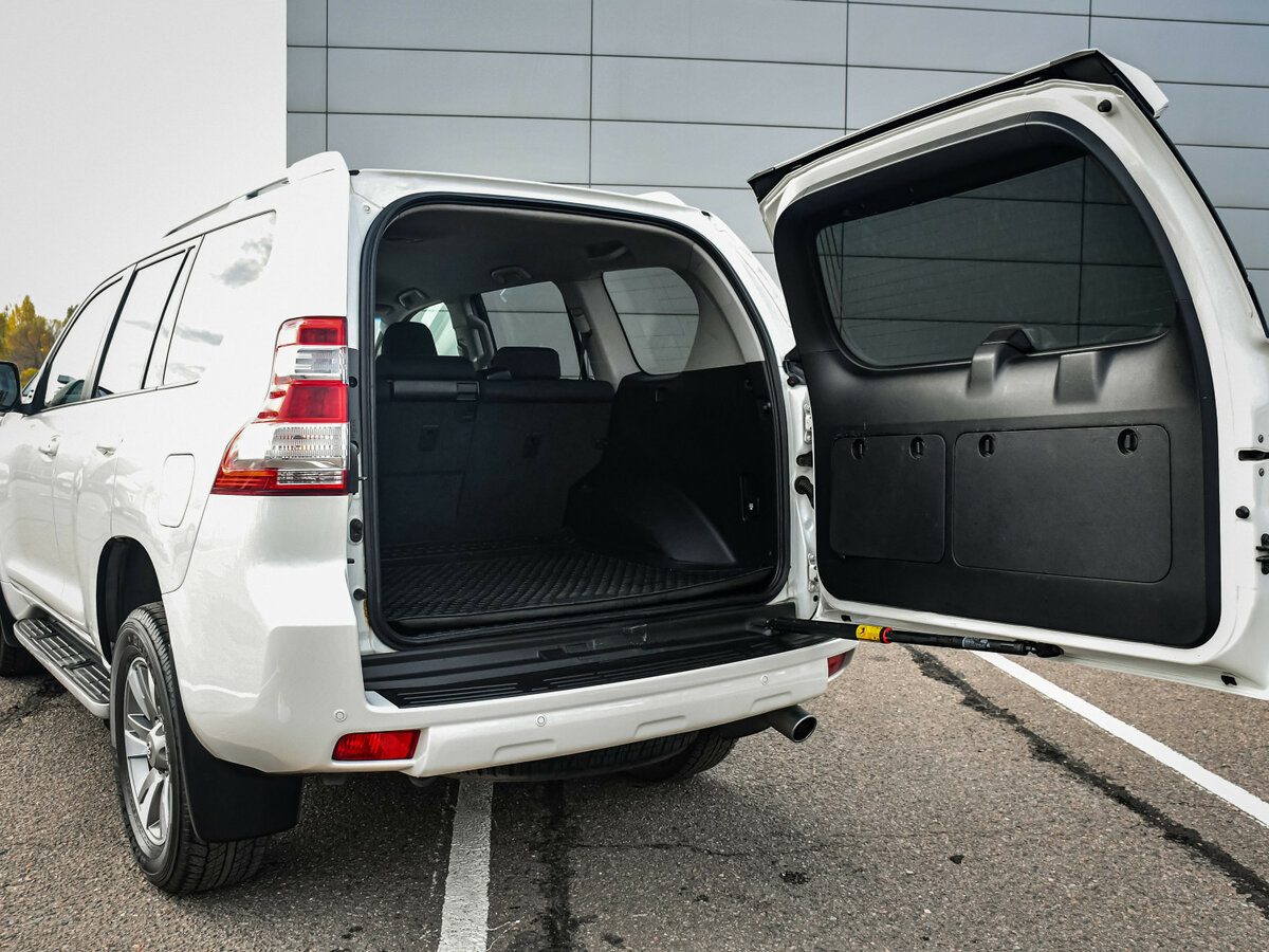 Toyota Land Cruiser Prado 150 Series Рестайлинг 1, 2015 Фото №24