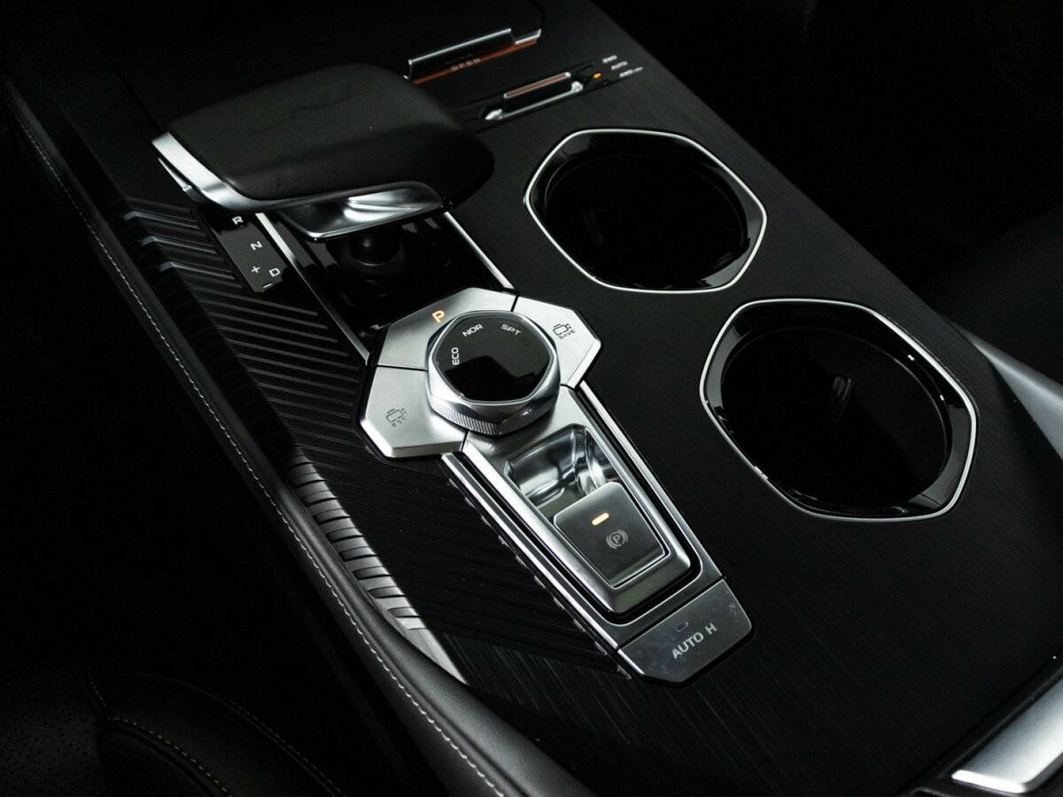 Changan UNI-K, 2024 Фото №18