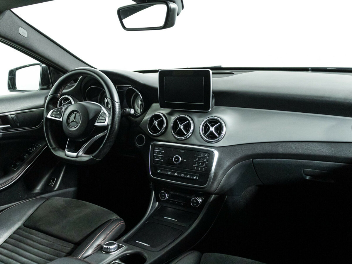 Mercedes-Benz GLA 200 I (X156), 2016 Фото №9