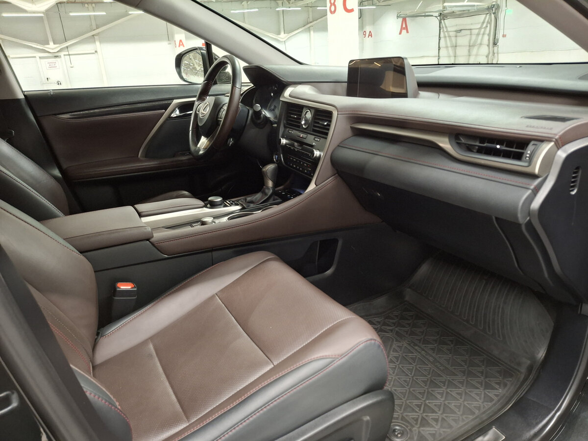 Lexus RX 300 IV, 2018 Фото №11