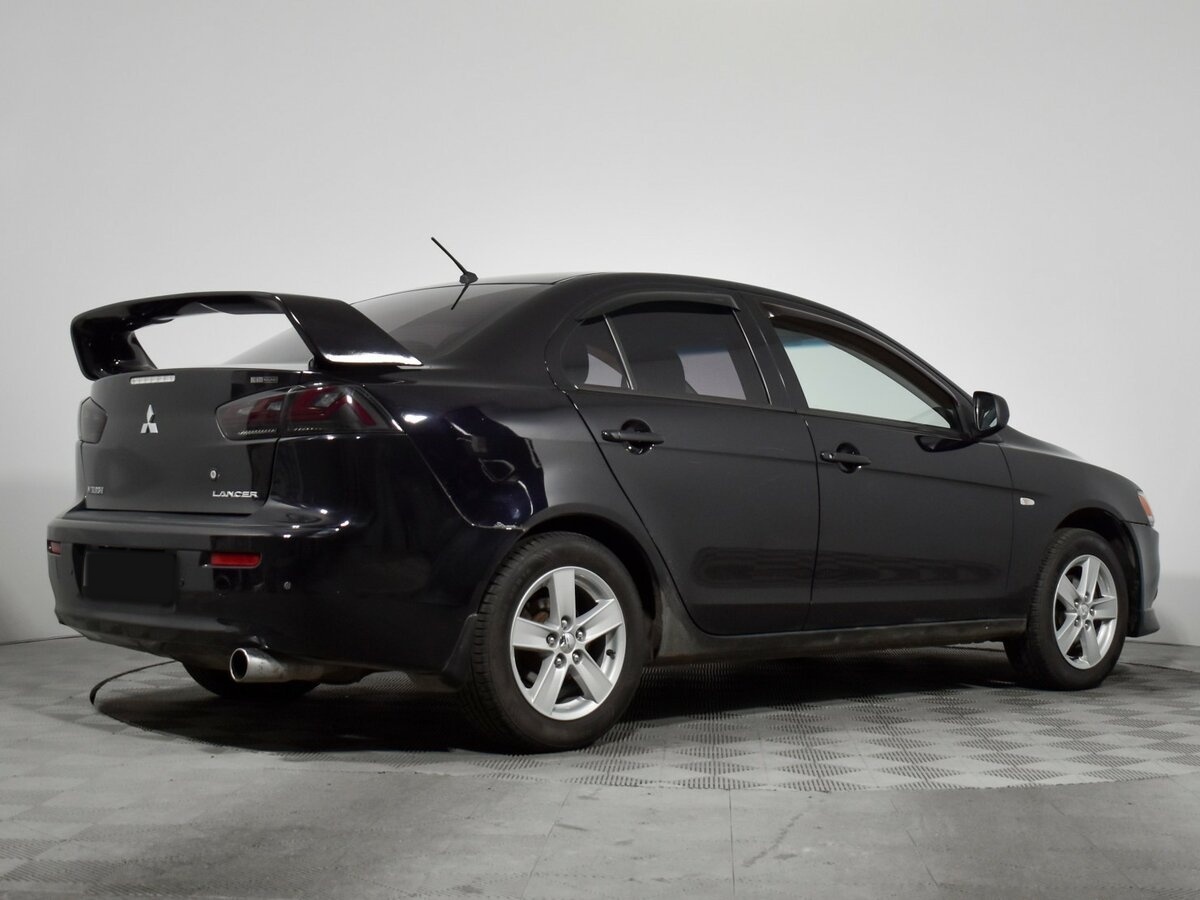 Mitsubishi Lancer X Рестайлинг, 2011 Фото №4