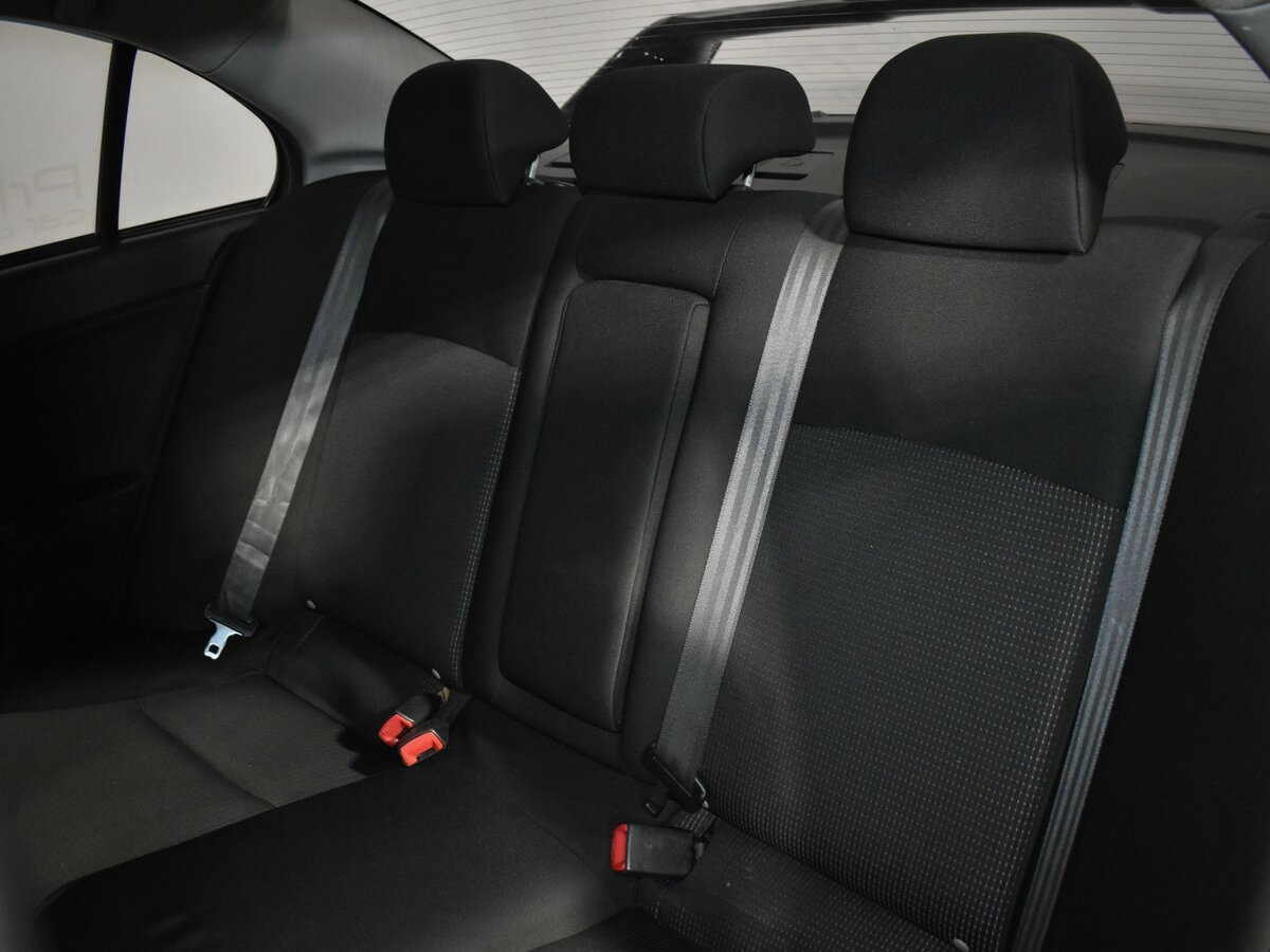 Mitsubishi Lancer X Рестайлинг, 2011 Фото №8