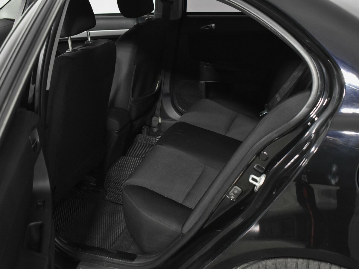 Mitsubishi Lancer X Рестайлинг, 2011 Фото №9