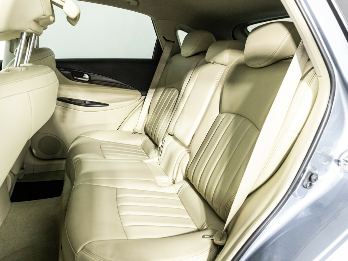 Infiniti QX50 I Рестайлинг, 2016 Фото №10