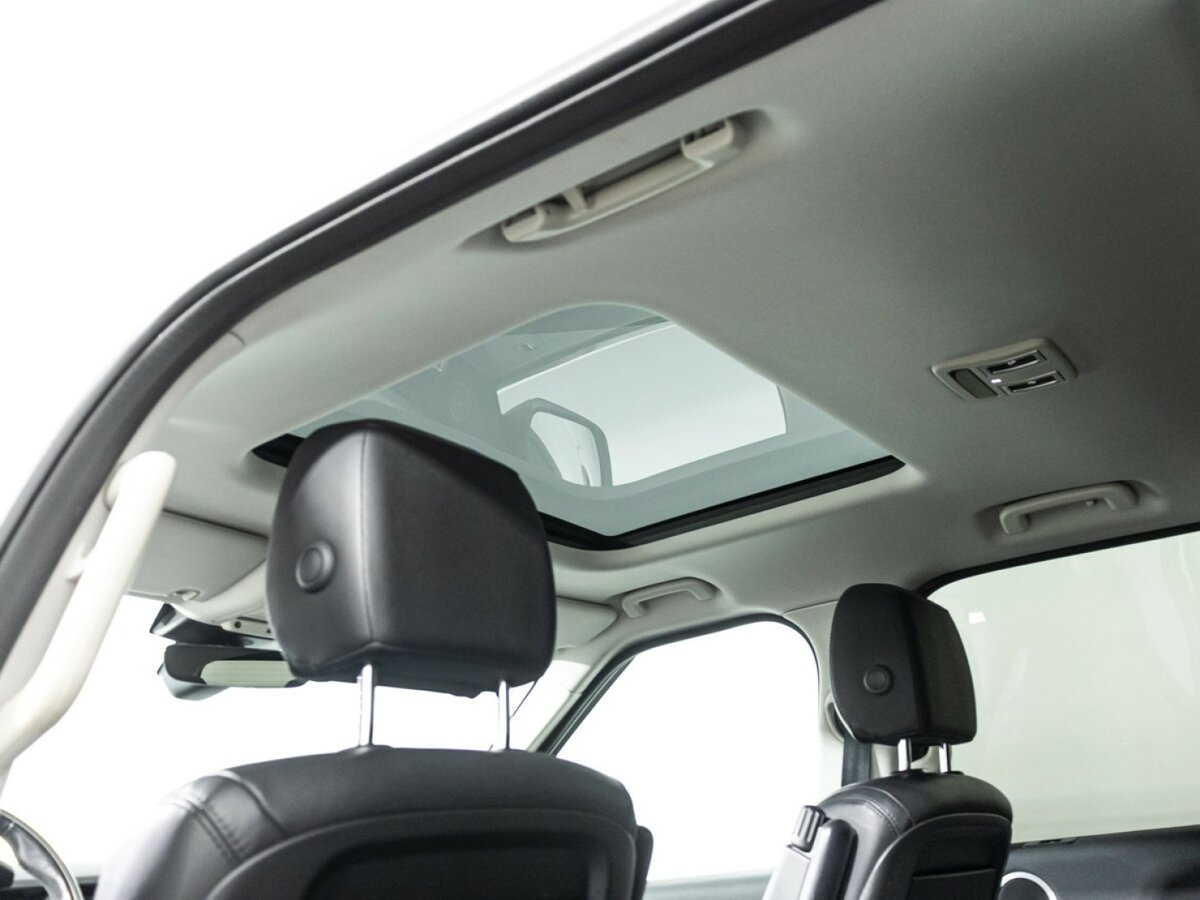 Land Rover Discovery V, 2017 Фото №17