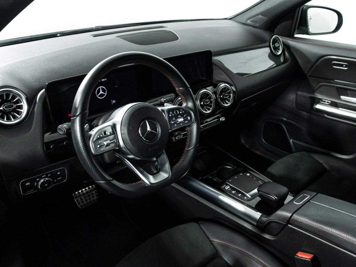 Mercedes-Benz GLA 250 II (H247), 2021 Фото №11