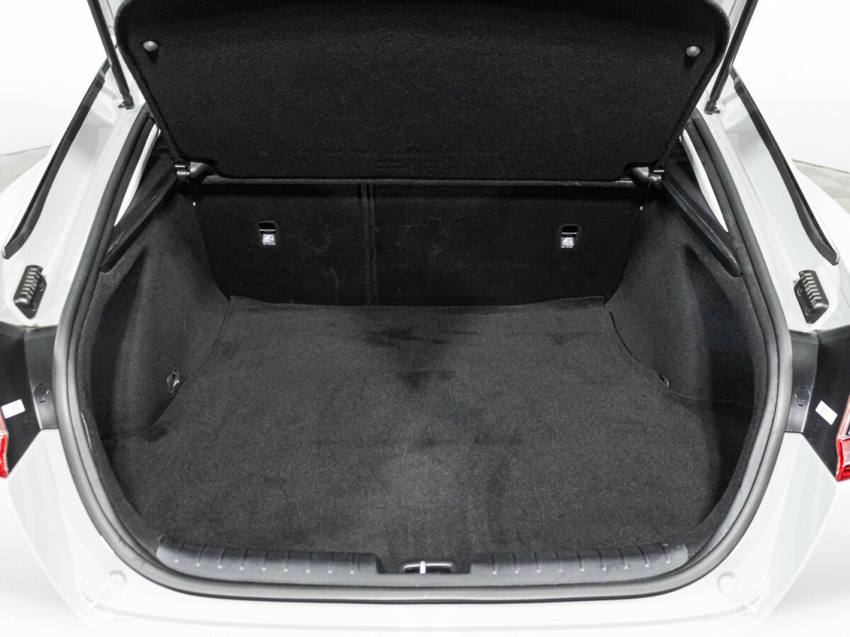 Kia Stinger I, 2018 Фото №19