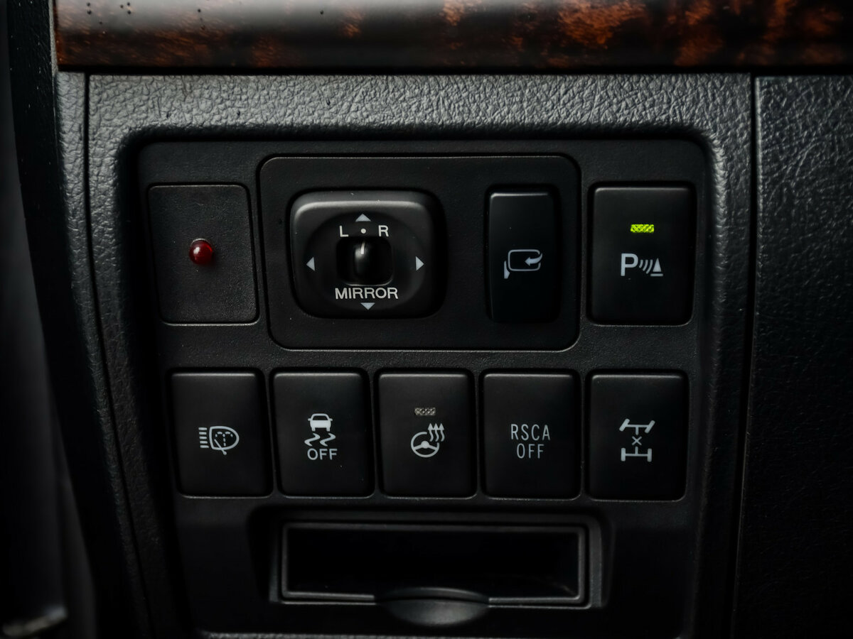 Toyota Land Cruiser 200 Series Рестайлинг 1, 2012 Фото №17