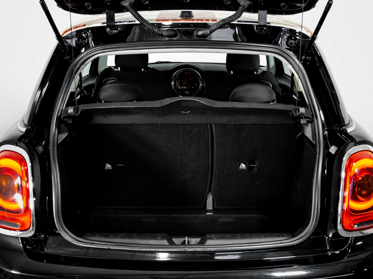 Mini Hatch Cooper S III (F55/F56), 2015 Фото №21